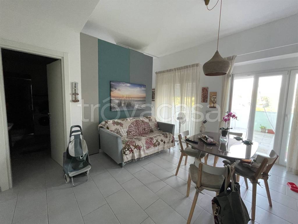 immagine annuncio 1 di 8