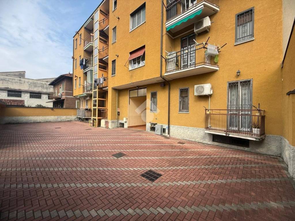 immagine annuncio 12 di 13