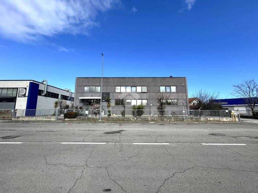 immagine annuncio 1 di 15