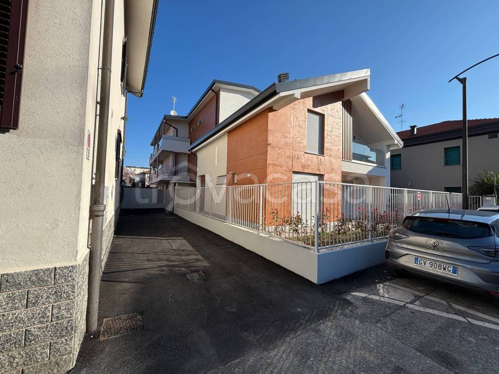 immagine annuncio 1 di 15