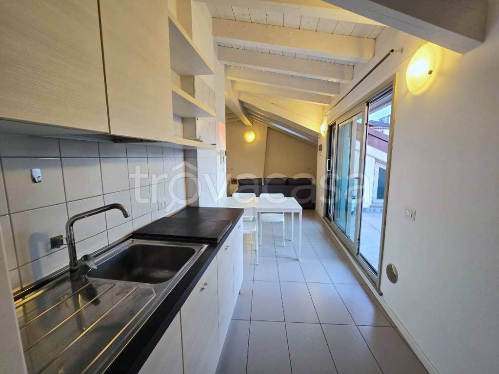 immagine annuncio 2 di 12