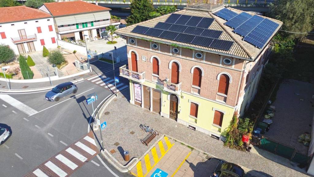 immagine annuncio 1 di 14