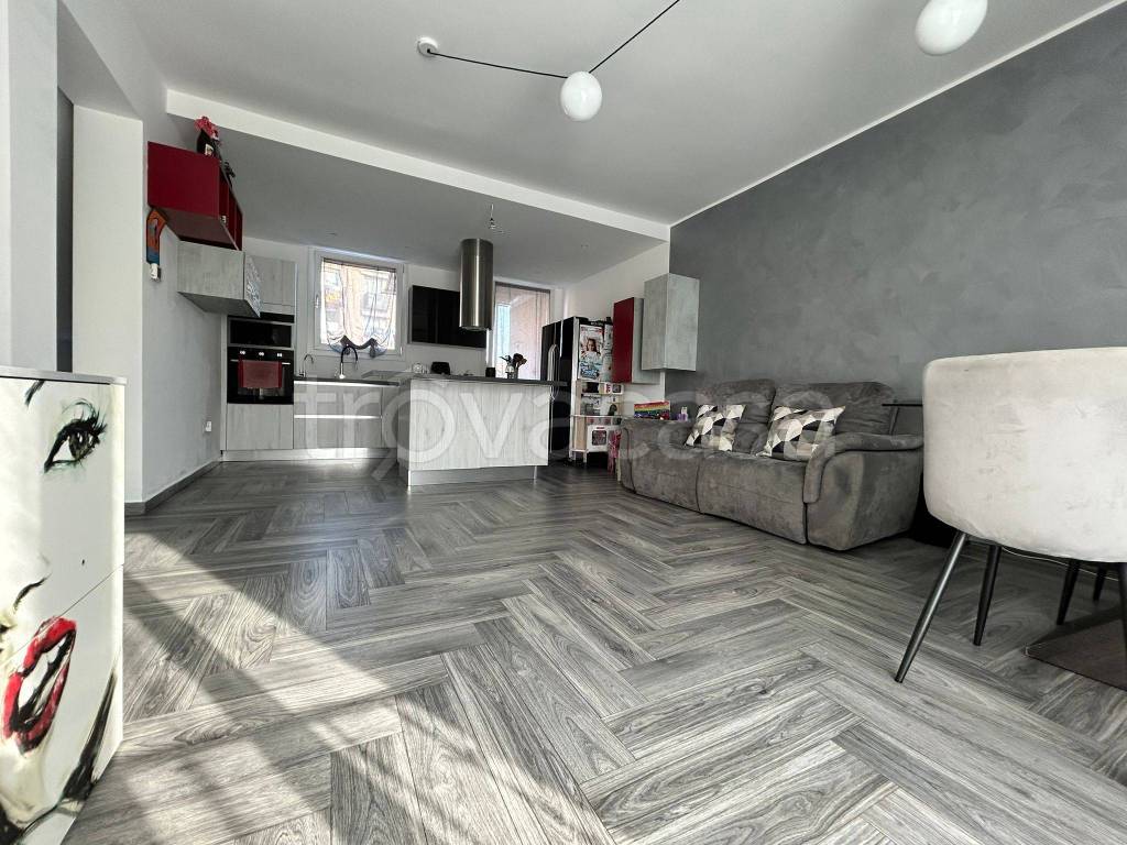 immagine annuncio 1 di 14