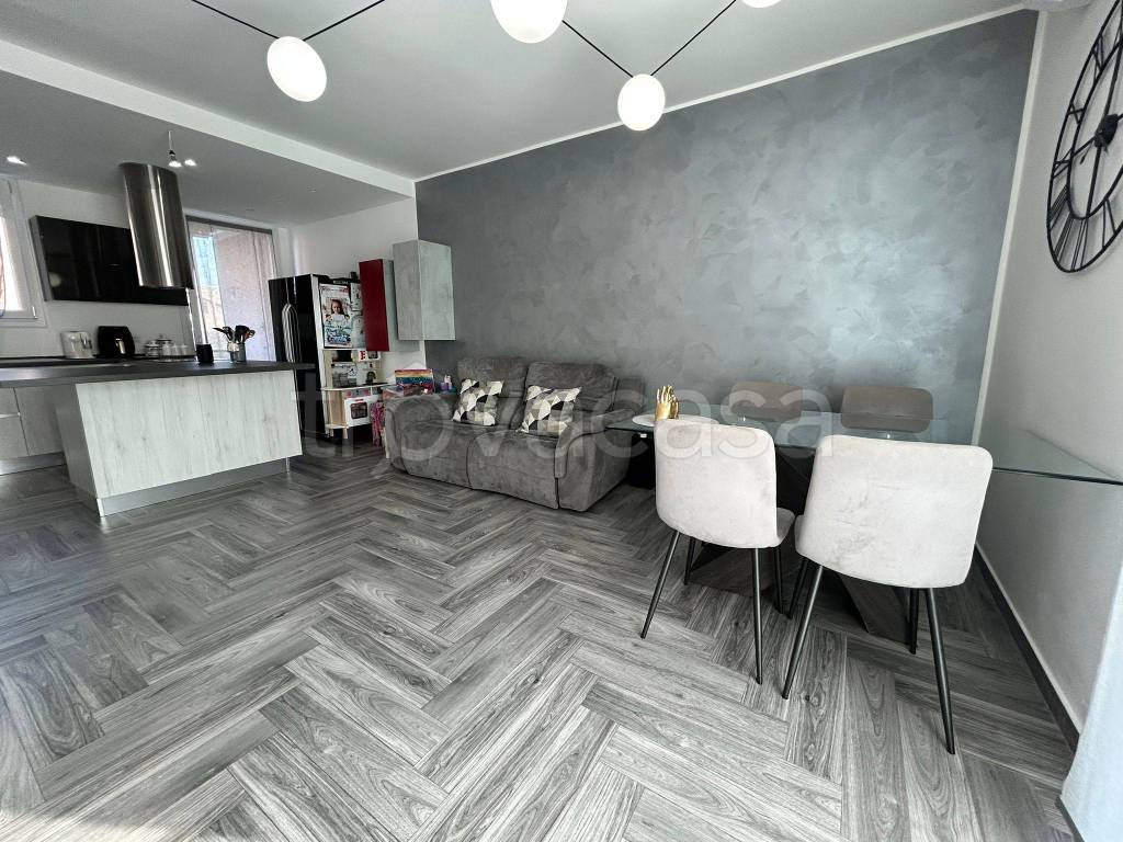 immagine annuncio 2 di 14