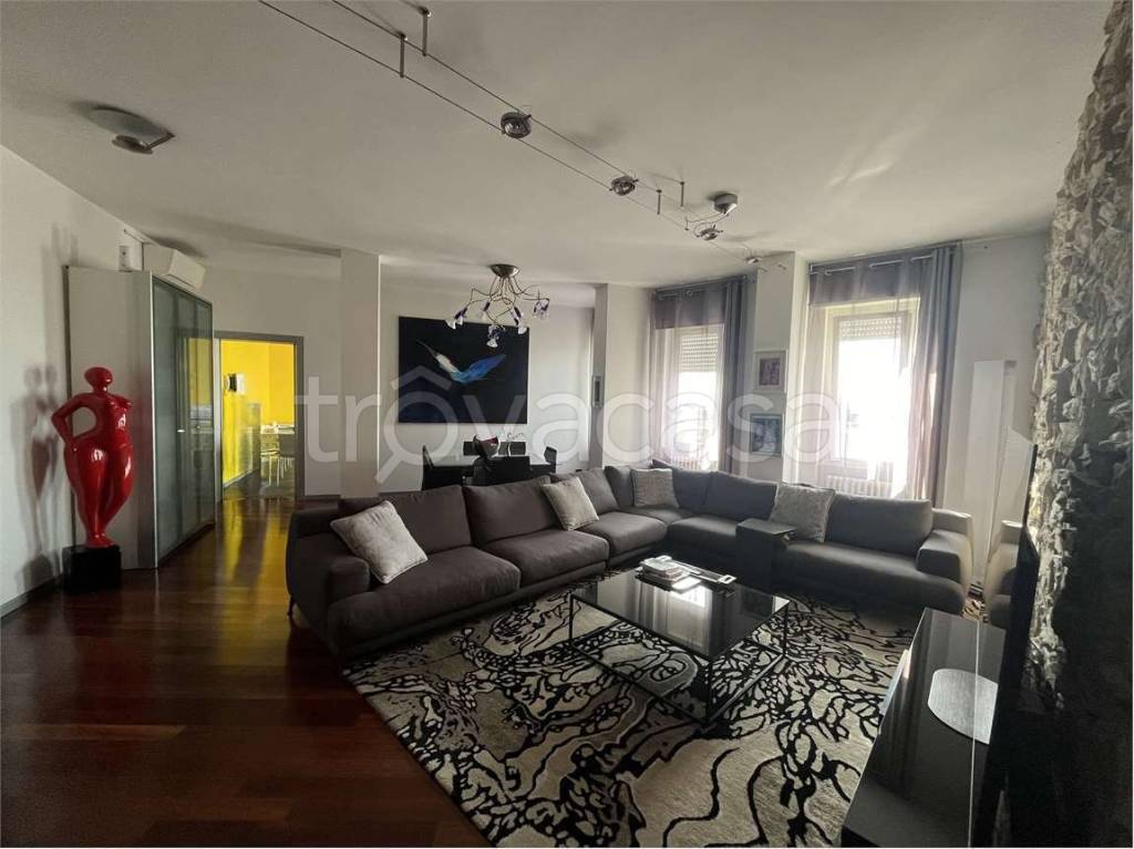 immagine annuncio 8 di 9