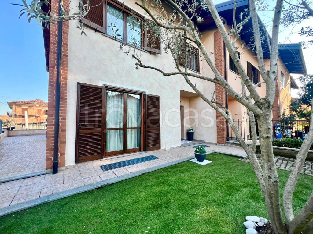 immagine annuncio 1 di 15