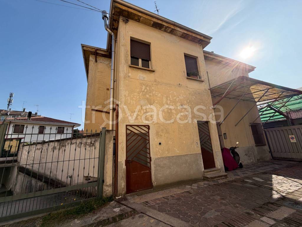 immagine annuncio 2 di 8