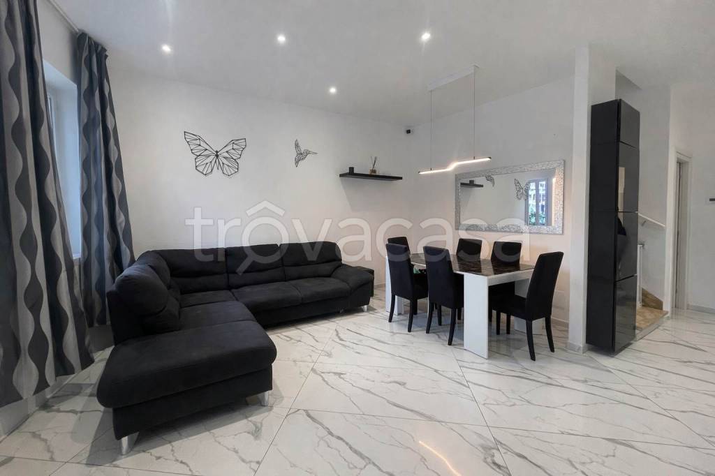 immagine annuncio 2 di 12