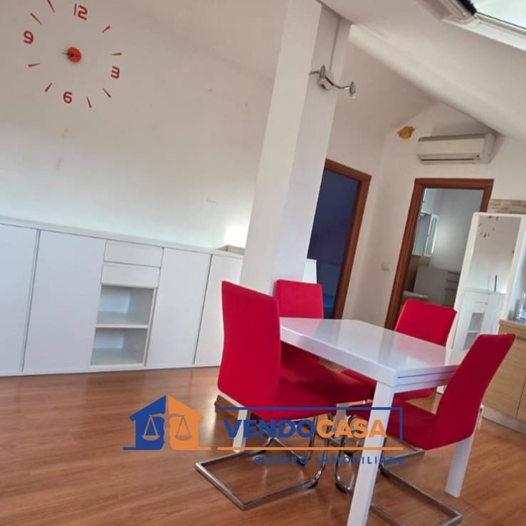 immagine annuncio 1 di 8