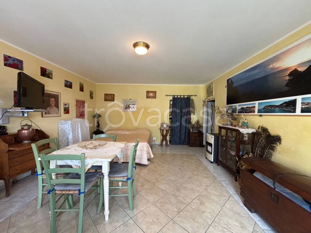 immagine annuncio 2 di 13