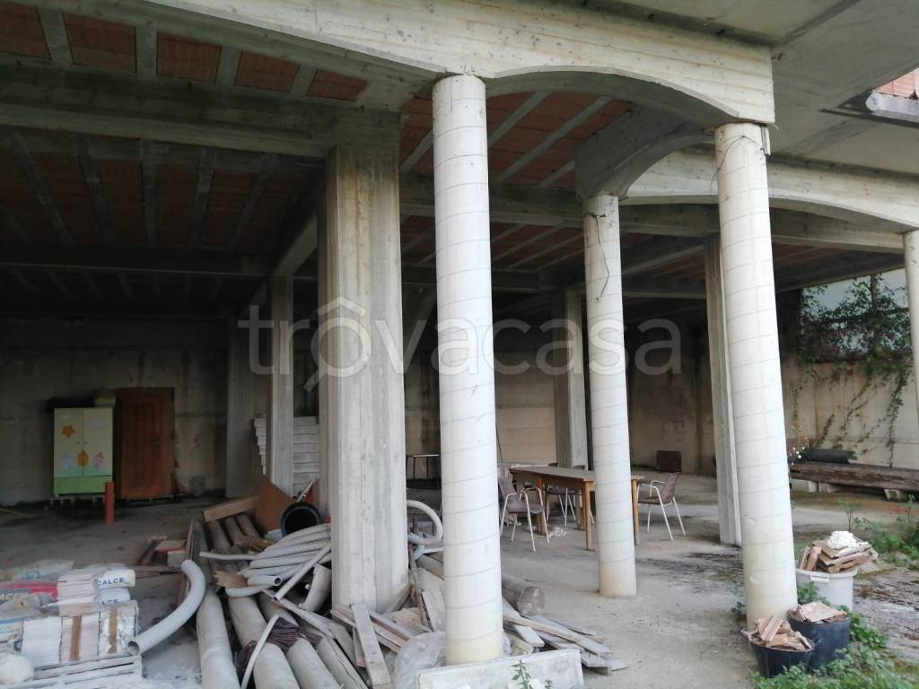 immagine annuncio 1 di 14