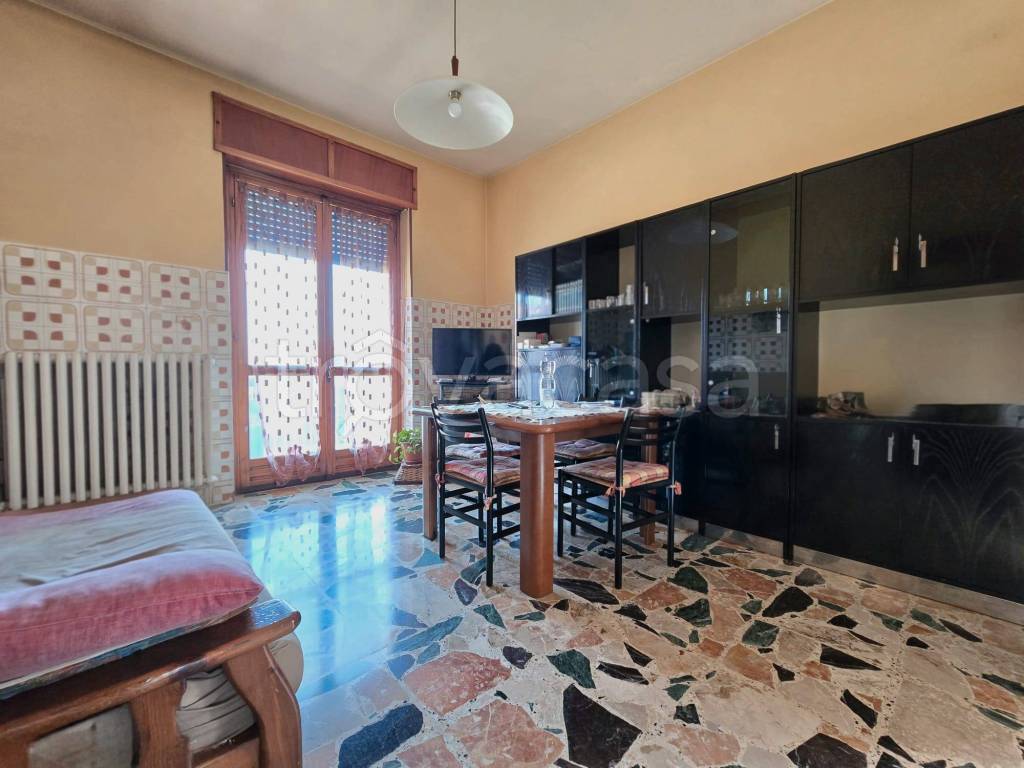 immagine annuncio 1 di 8