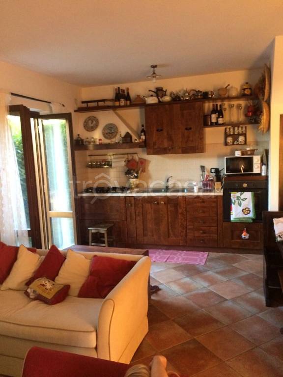 immagine annuncio 1 di 8