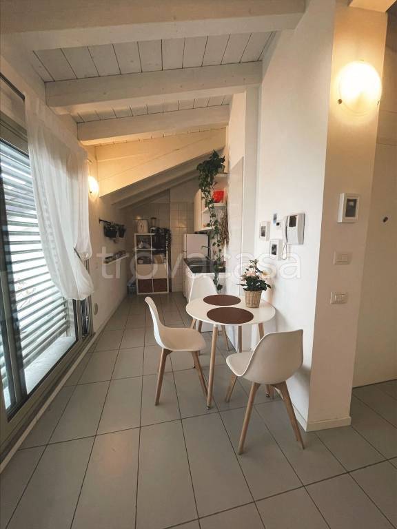 immagine annuncio 1 di 9