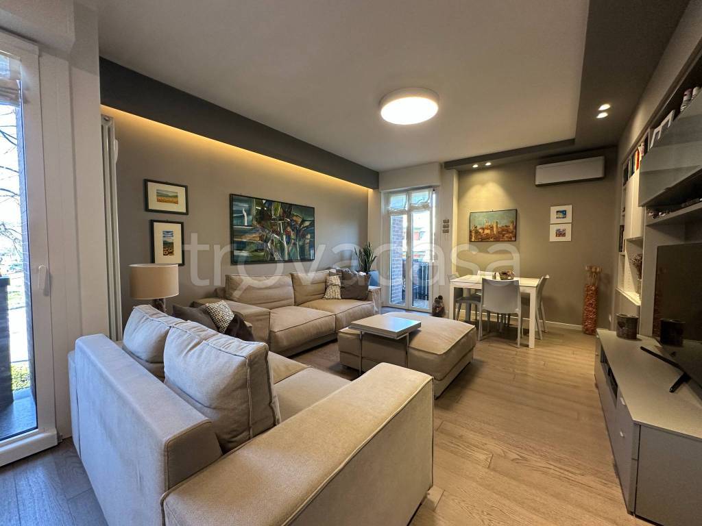 immagine annuncio 1 di 15