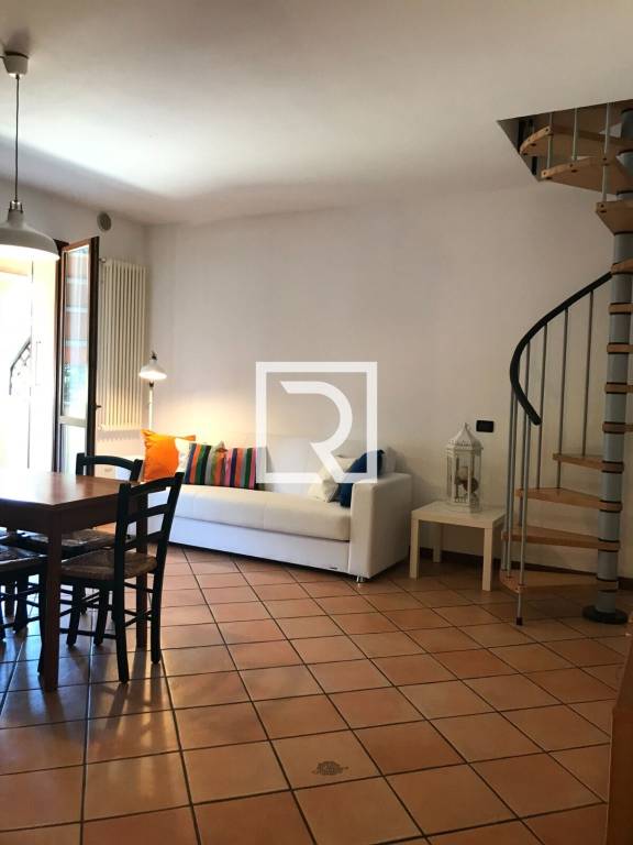 immagine annuncio 2 di 12