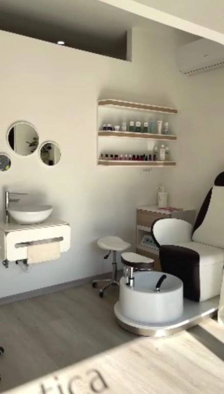 immagine annuncio 1 di 8