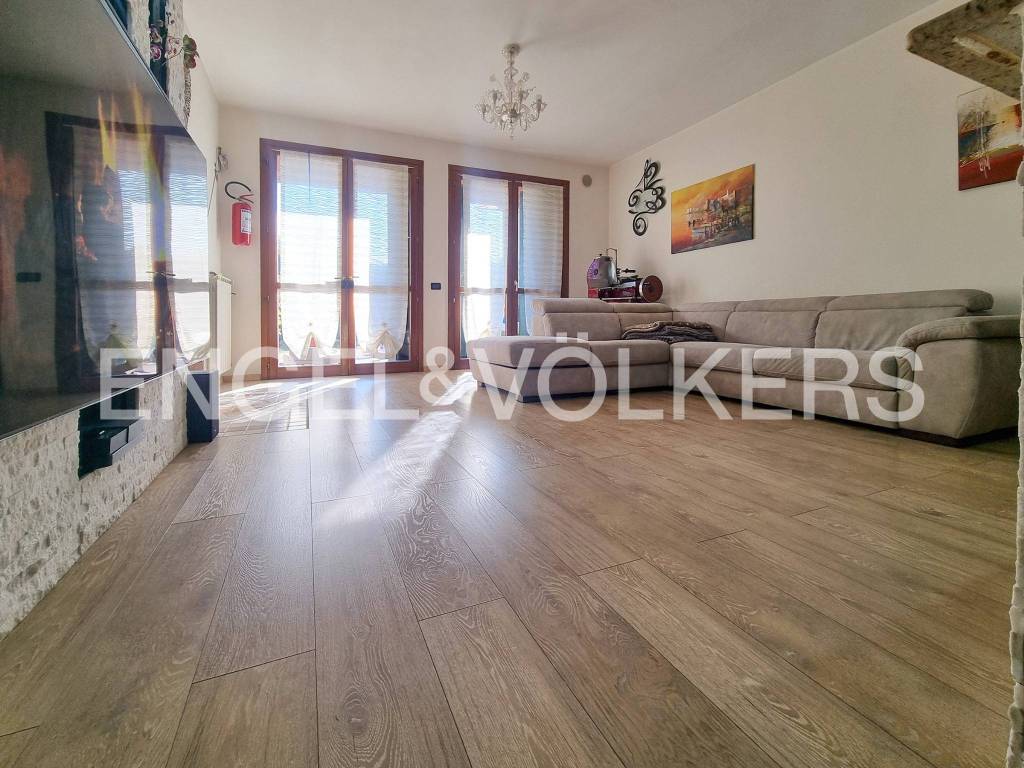 immagine annuncio 1 di 14