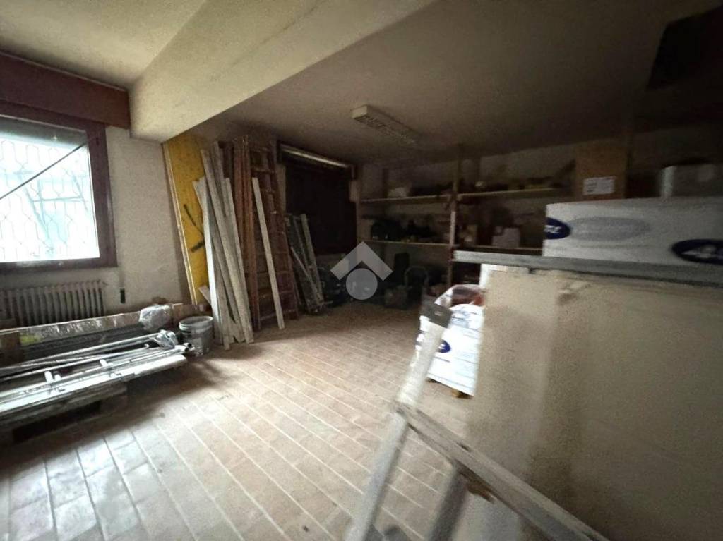 immagine annuncio 1 di 8