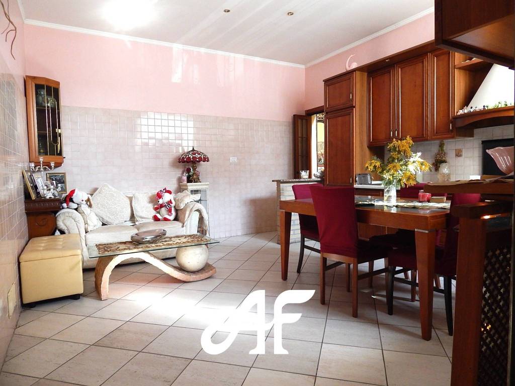 immagine annuncio 2 di 12