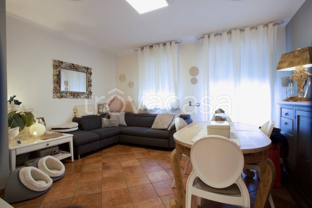 immagine annuncio 1 di 14