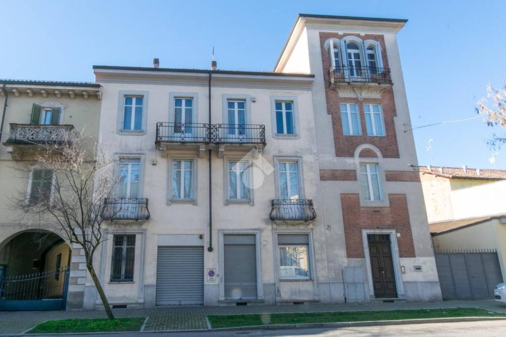 immagine annuncio 12 di 13