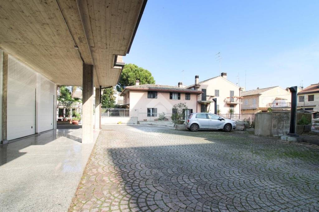 immagine annuncio 7 di 14