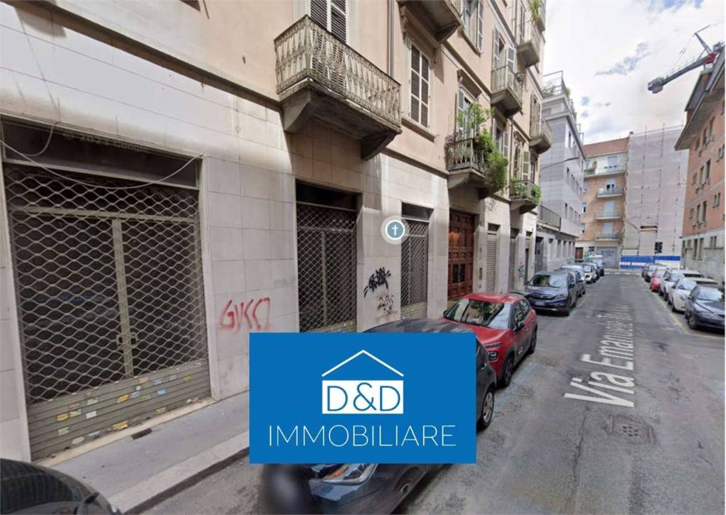 locale commerciale in vendita a Torino in zona San Salvario