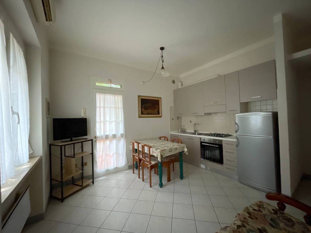 immagine annuncio 1 di 8