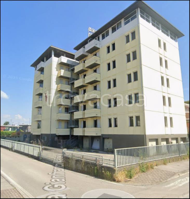 immagine annuncio 1 di 12