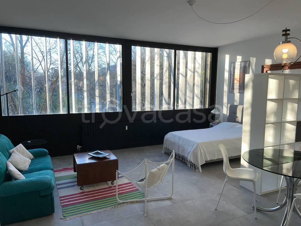 immagine annuncio 2 di 12