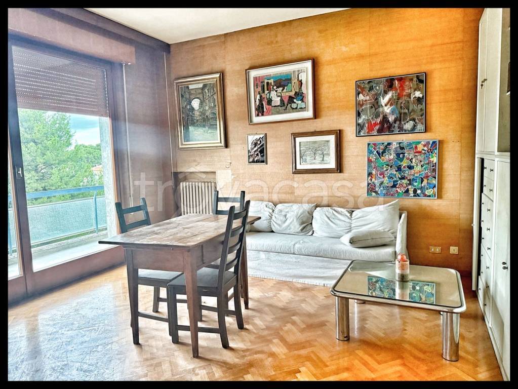 immagine annuncio 4 di 12