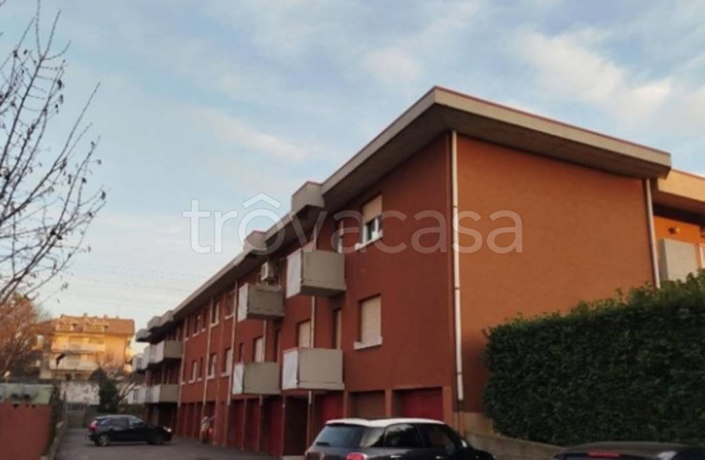 immagine annuncio 1 di 8