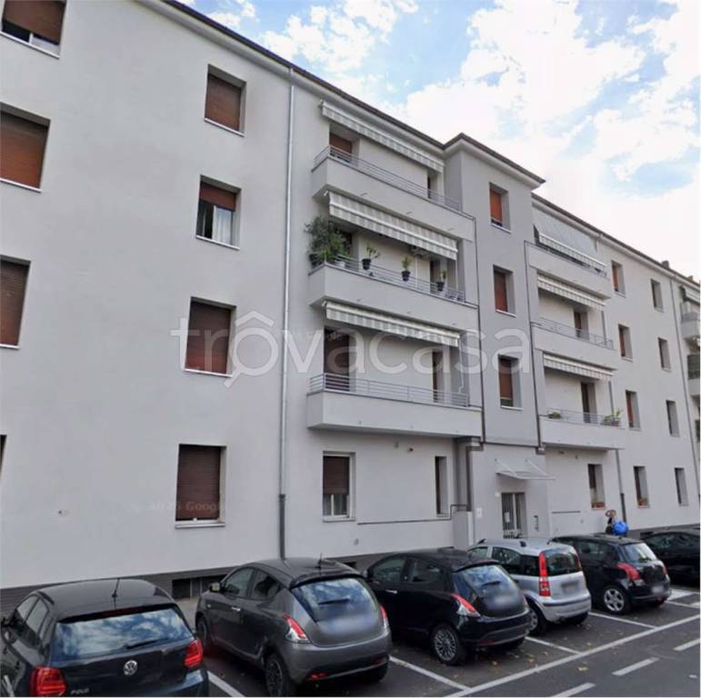 immagine annuncio 1 di 12