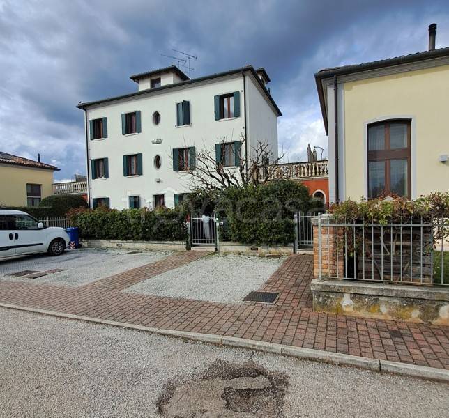 immagine annuncio 2 di 8