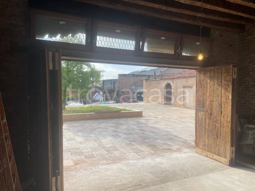 immagine annuncio 11 di 12