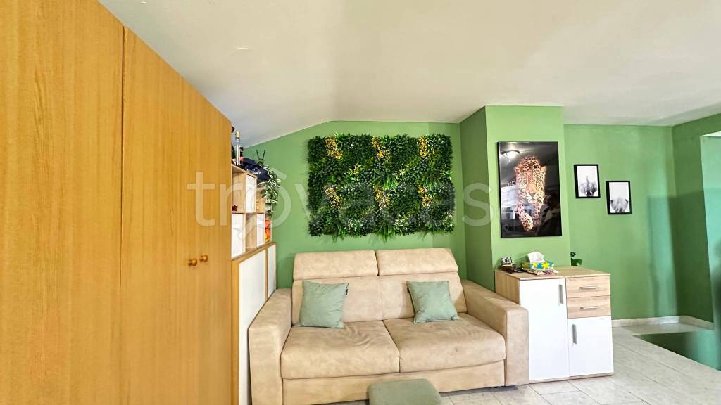 immagine annuncio 2 di 12