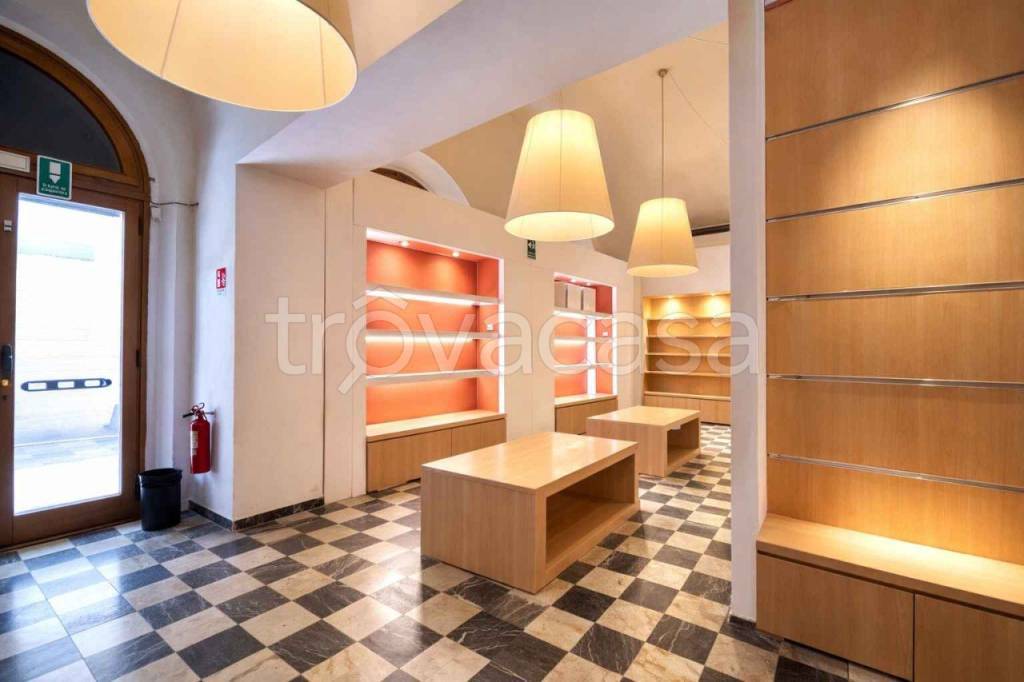 immagine annuncio 1 di 8