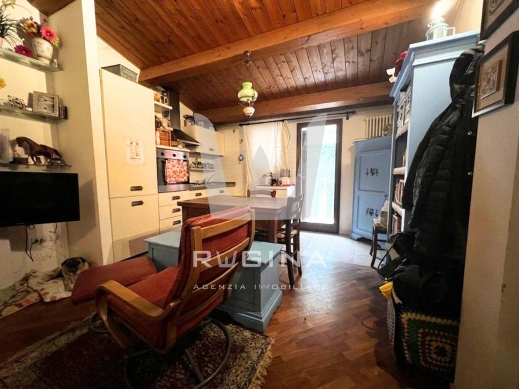 immagine annuncio 1 di 9