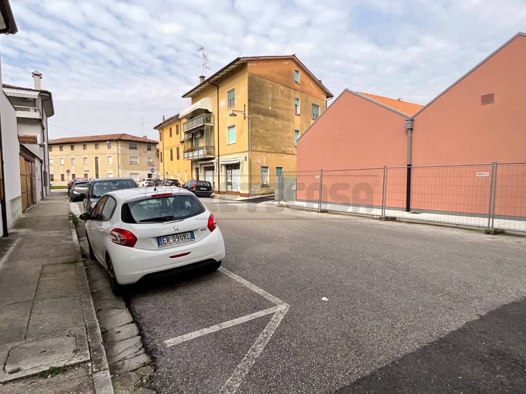 immagine annuncio 1 di 13