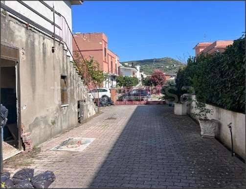 immagine annuncio 2 di 12