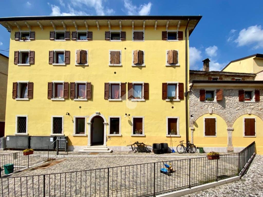 immagine annuncio 1 di 12