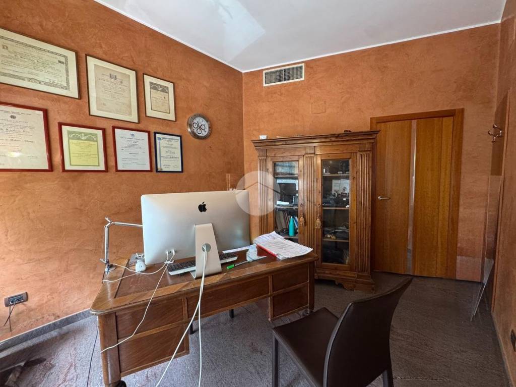 immagine annuncio 11 di 12