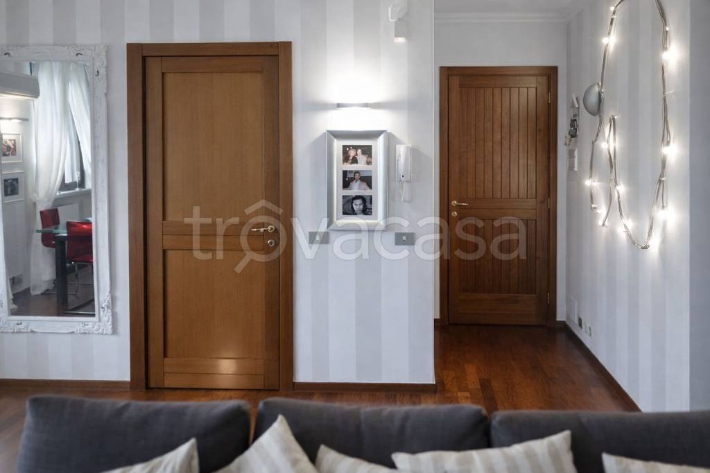 immagine annuncio 1 di 8