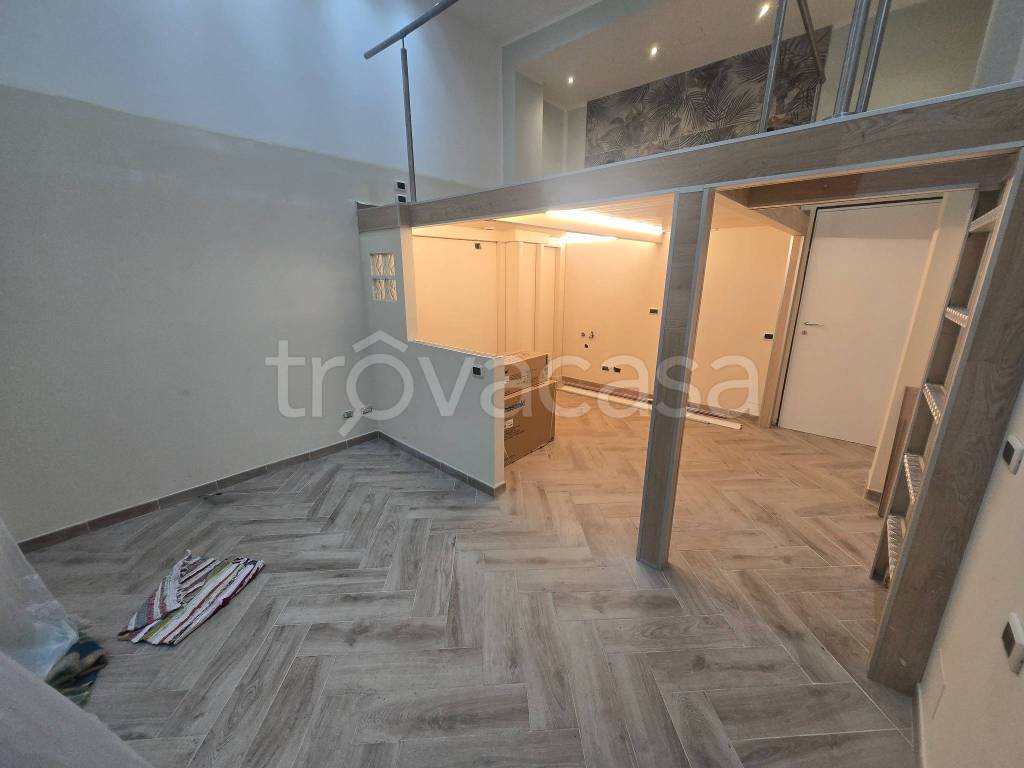 immagine annuncio 1 di 9