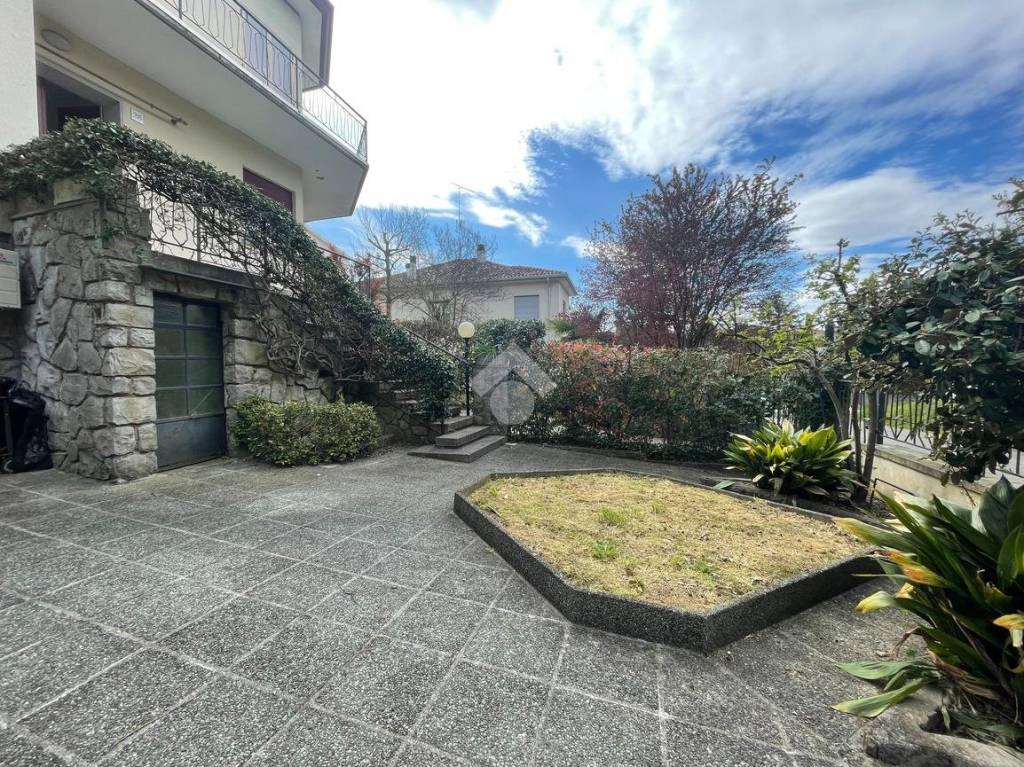 immagine annuncio 10 di 12