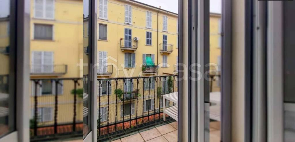 immagine annuncio 11 di 12