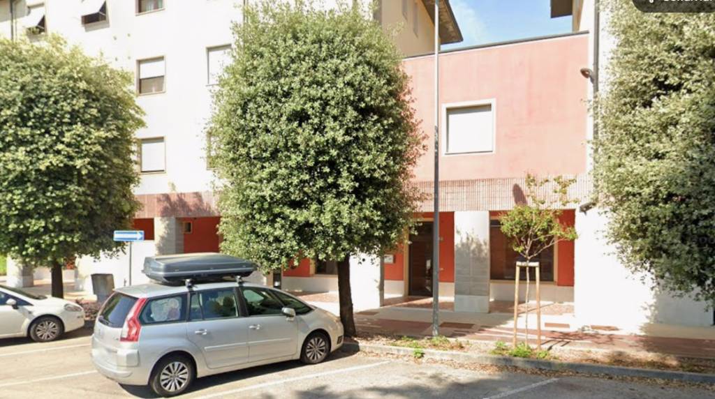 immagine annuncio 1 di 4