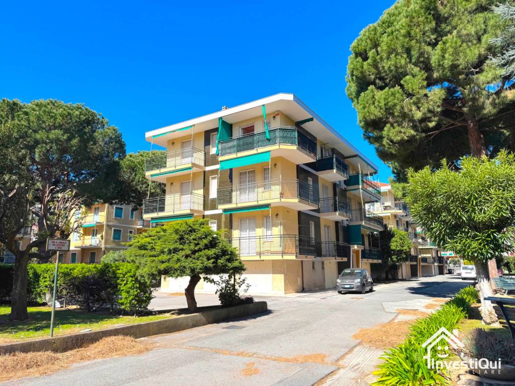 appartamento in vendita a Pietra Ligure