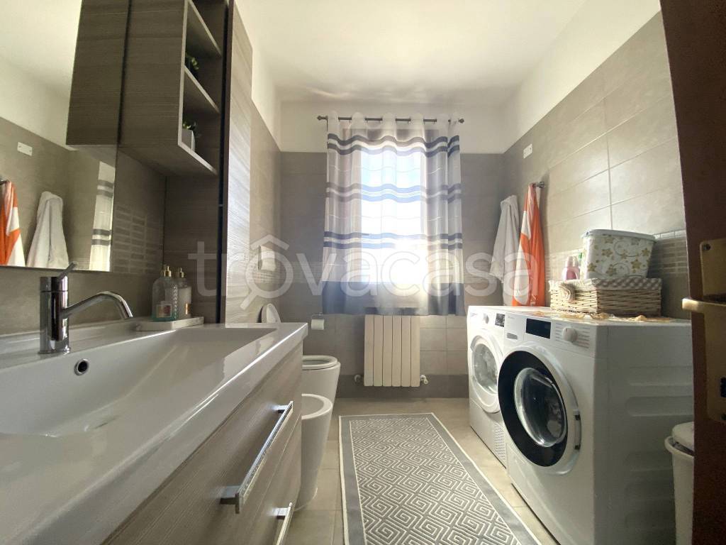 immagine annuncio 5 di 8